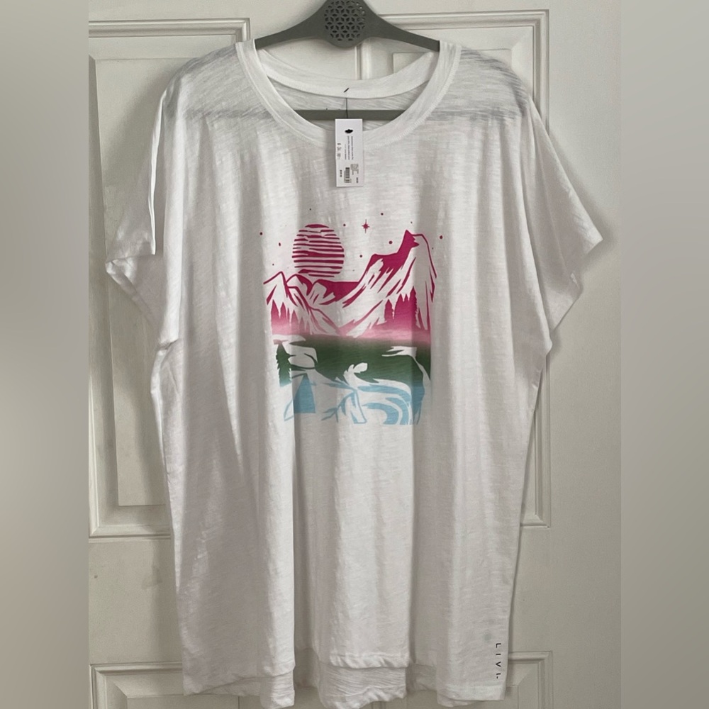 Lane Bryant White Mountain Landscape Design Livi T-Shirt Plus Size 18/20